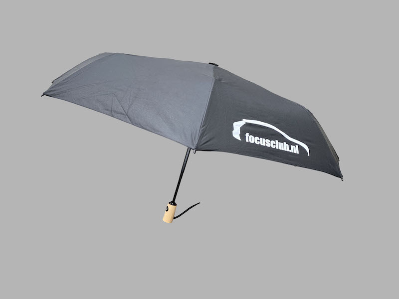 paraplu-zwart-open-met steel.jpg